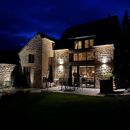 Maison D'Hote Avec Sauna Et Jacuzzi A La Campagne Les Portes du Coglais Exteriör bild